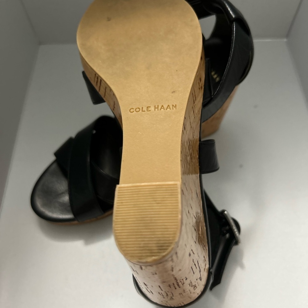 Cole Haan Women’s Strap Wedges

Size 5M - Picture 5 of 6